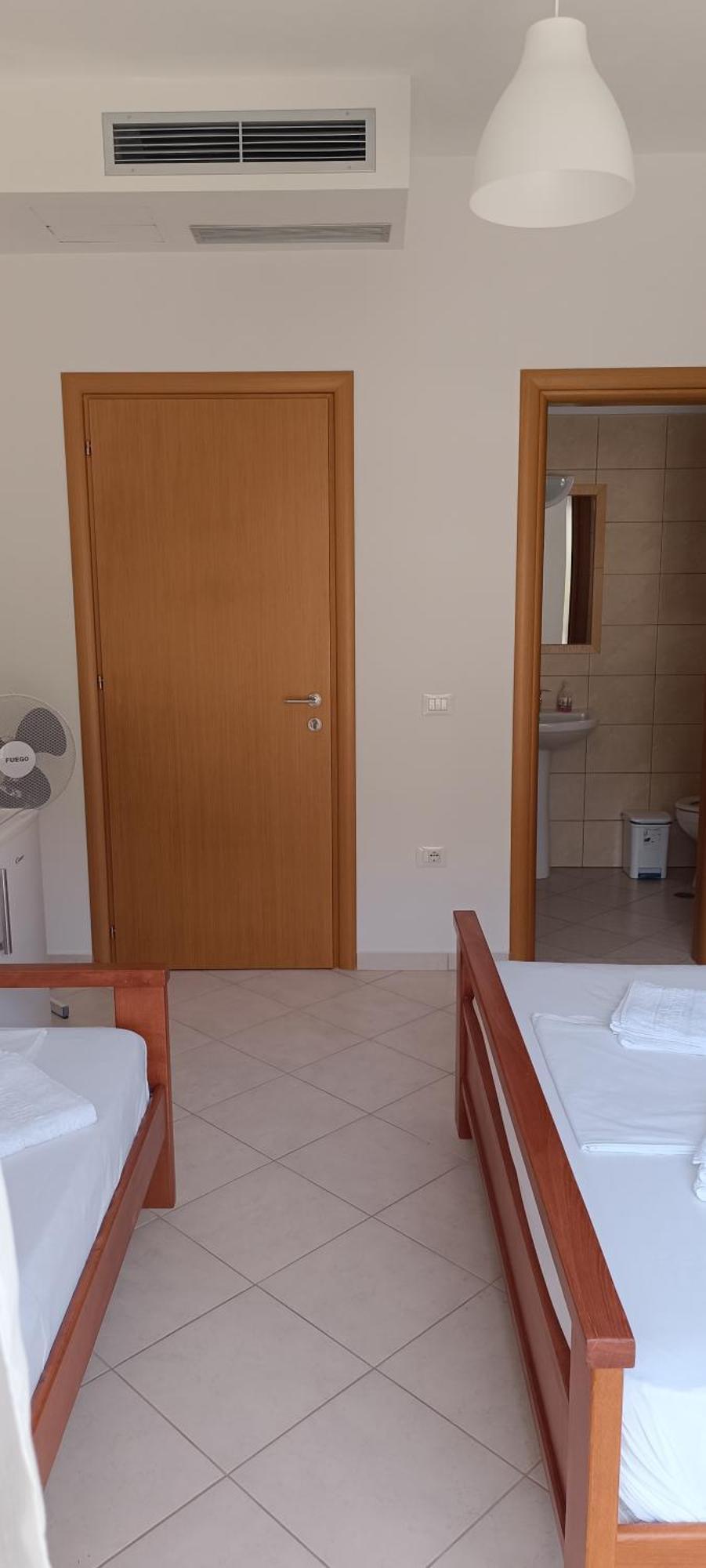 El Doro Rooms Dhërmi エクステリア 写真